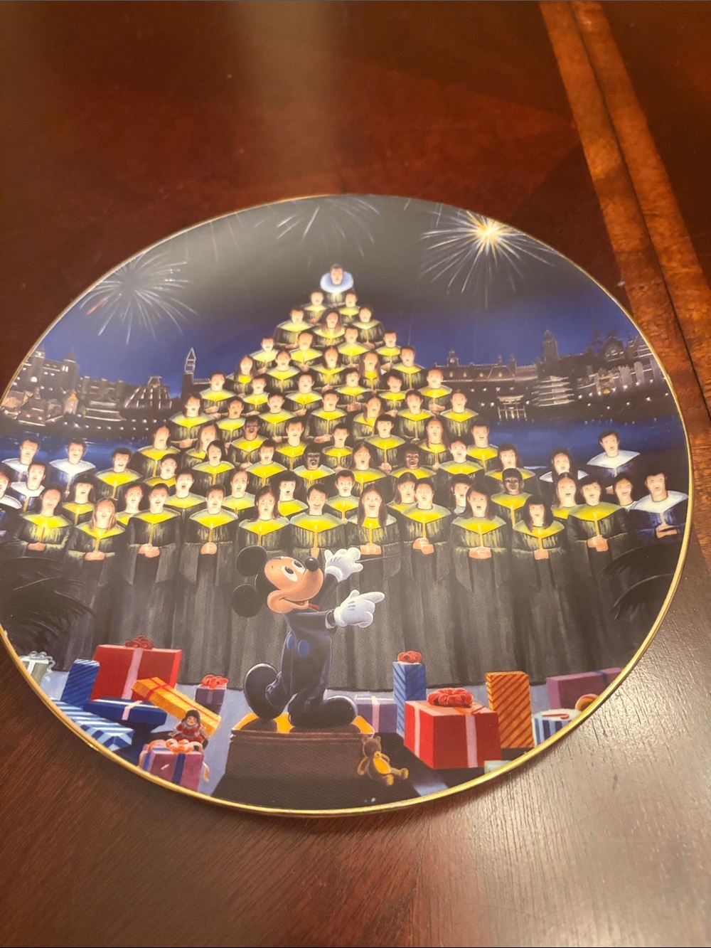 Disney Epcot The Majesty of Candlelight Collectible Plate